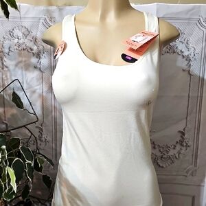 Shapermint All Day Every Day Tank Cami Cream Fitted Sleeveless Tank Top 2XL